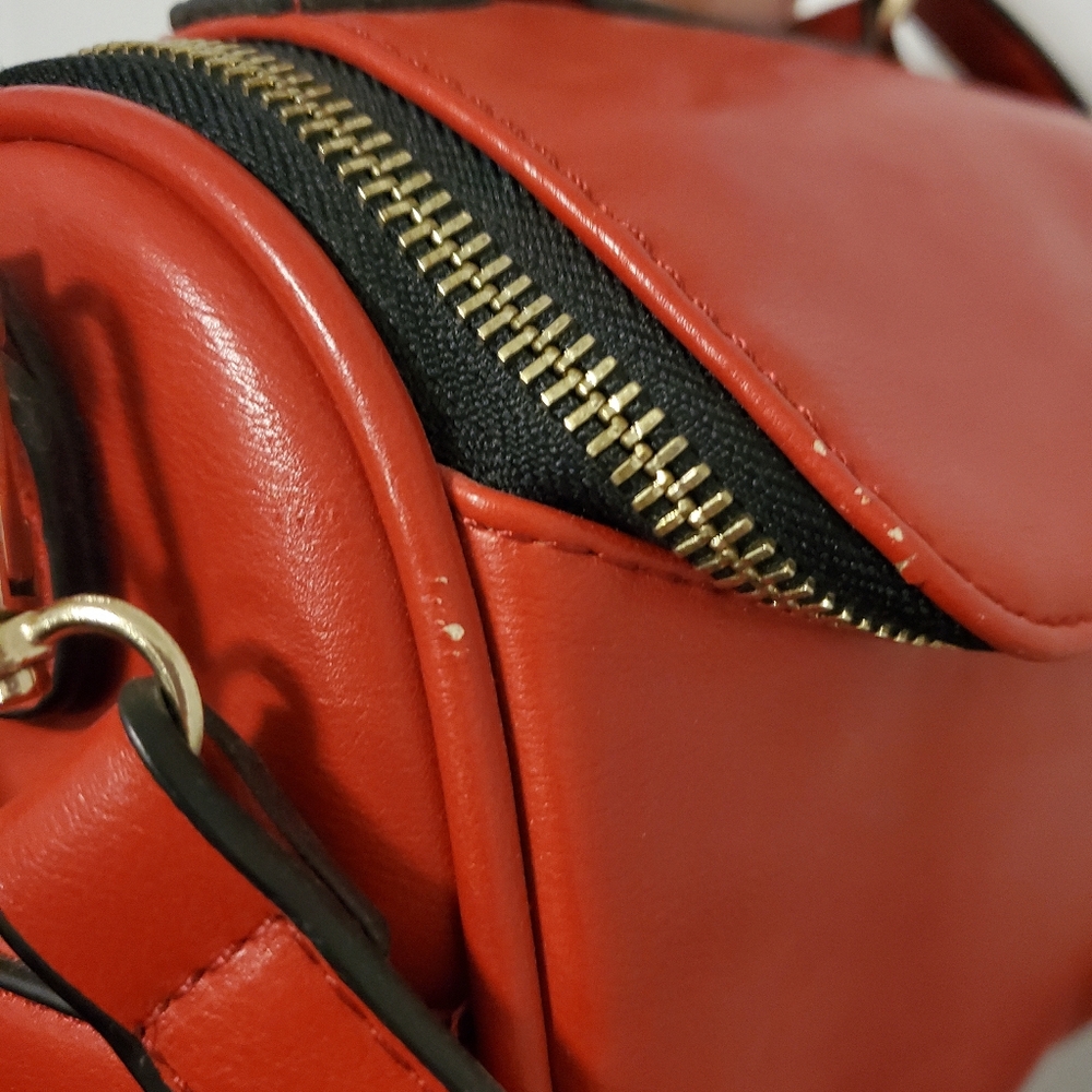 Red Faux Leather Shoulder Bag Cross Body Purse - Picture 14 of 16